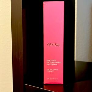 Yensa: Pink Lotus Peptide Renewal Face Cream